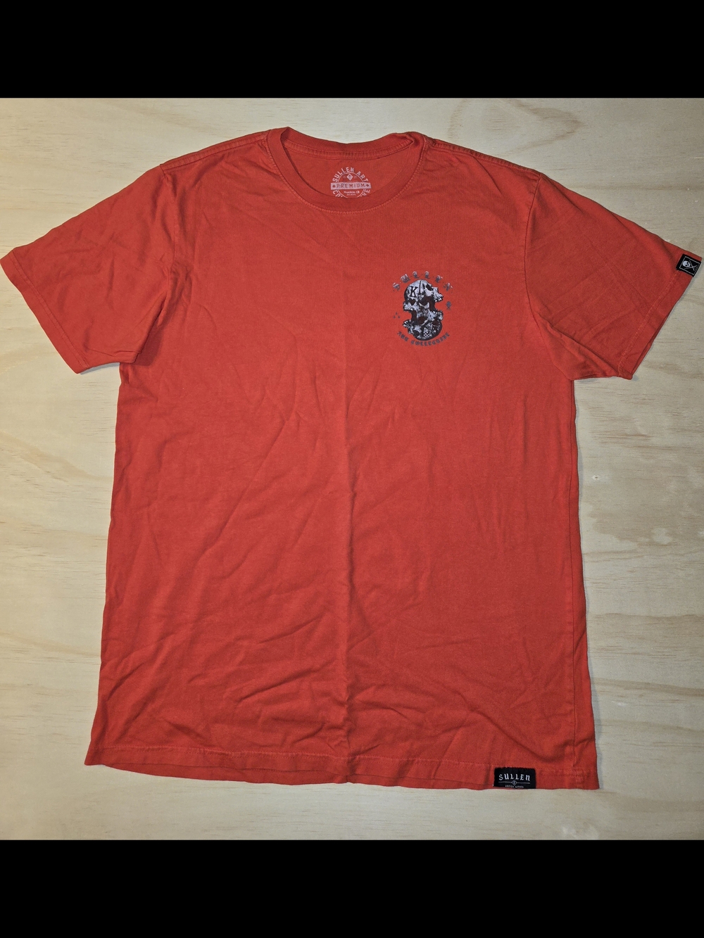 Sullen Art Collective "One Eye Open" Red Skull Graphic T-Shirt - Men's Large